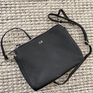 Lo & Sons The Pearl Crossbody Black Leather Purse